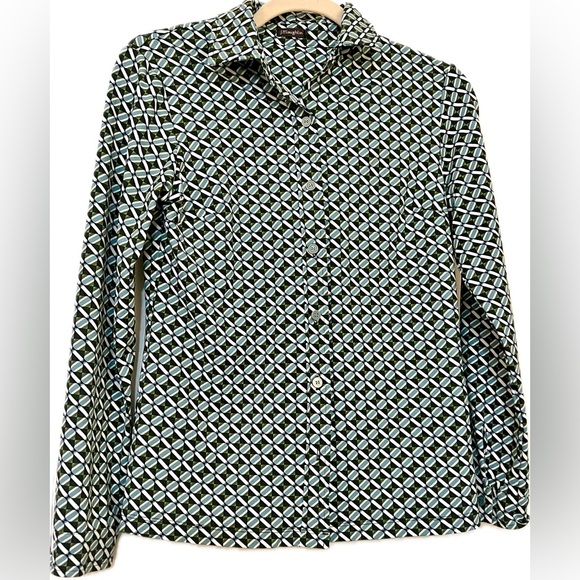 J. McLaughlin Catalina Green and White Geometric Button-Down Shirt - Picture 1 of 6